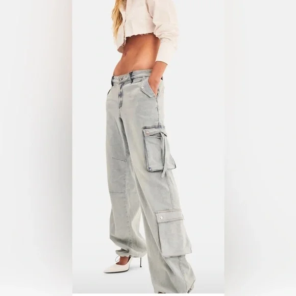 Ser.o.ya Retrofete NWT Samira Low Rise Cargo Pants Free Peoplesize 29